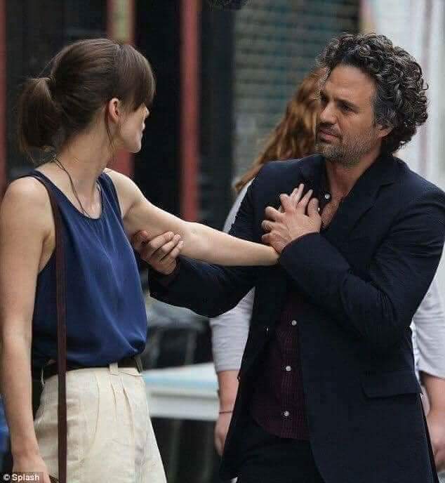 #رساله_حب
عمرك حسيت ان روحك مربوطه في شخص ،
لو مشى او حتي نام بتحس ان فيه حاجة ناقصه😞
#رسالة_اليوم
#صباح_الخيرᅠ