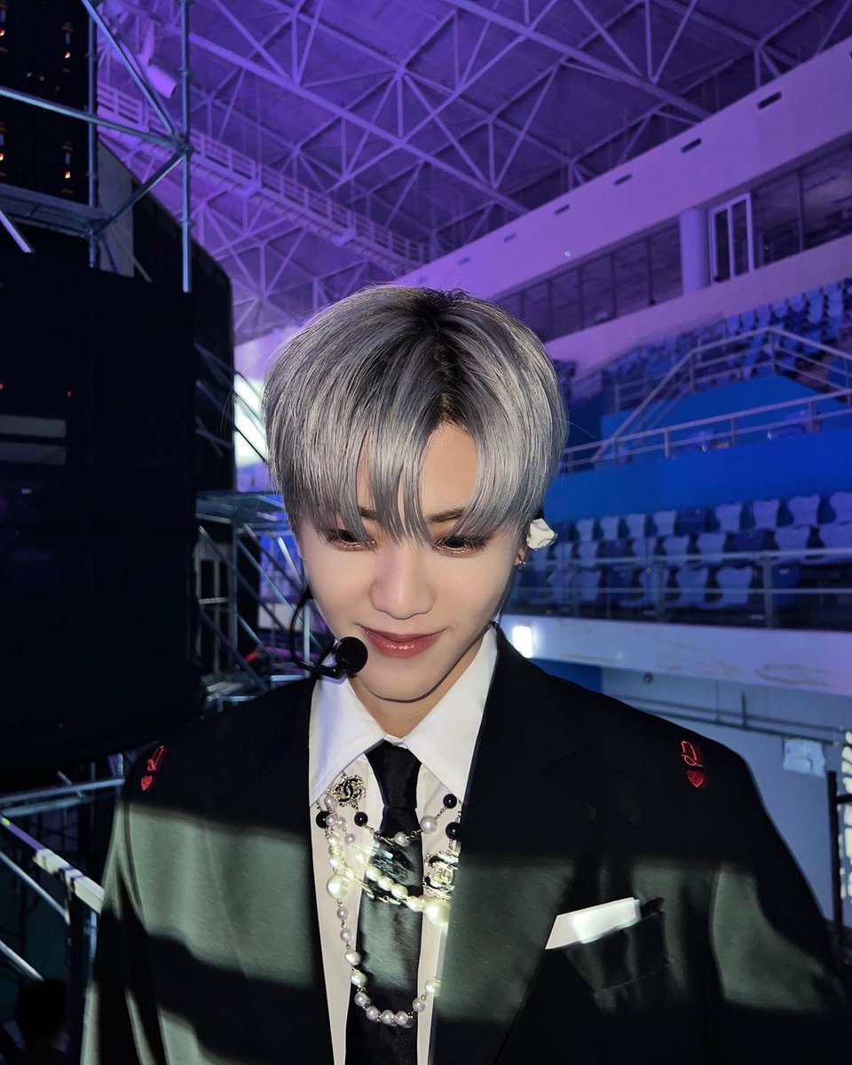 NCT_JAEMN's tweet photo. 🏆😊 https://t.co/Wq16gPd0gT