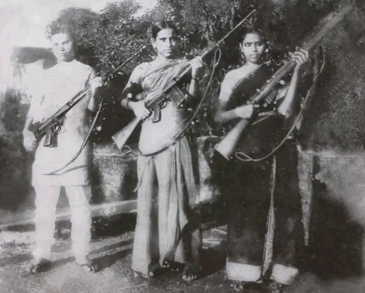 HistoryOfBangla's tweet photo. In the great liberation war of Bangladesh, along with men, women freedom fighters joined shoulder to shoulder and liberated the country. The contribution of these three women in the liberation war in Dhamrai upazila near Dhaka is worth mentioning. https://t.co/6jLYwheGTs
