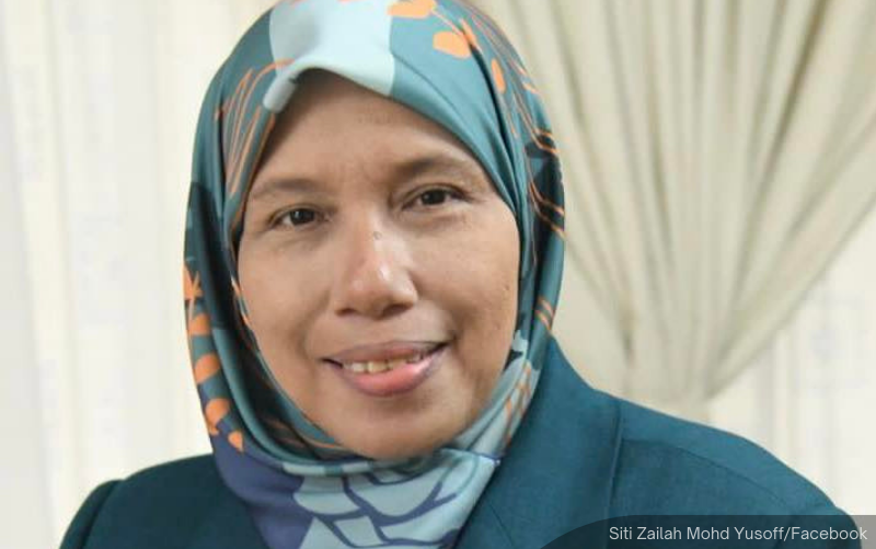 NewsBFM's tweet photo. 1. Youth group #KamiNampak, has flagged four GE15 candidates for using racial and religious rhetoric while campaigning for GE15.

They are PAS’ Siti Zailah, DAP’s V. Ganabatirau, Parti Sarawak Bersatu’s Priscilla Lau, and Pejuang’s Fazli Mohammad. https://t.co/XUwWVjsTlz