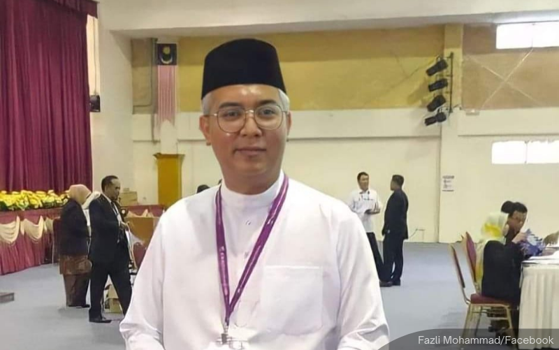 NewsBFM's tweet photo. 1. Youth group #KamiNampak, has flagged four GE15 candidates for using racial and religious rhetoric while campaigning for GE15.

They are PAS’ Siti Zailah, DAP’s V. Ganabatirau, Parti Sarawak Bersatu’s Priscilla Lau, and Pejuang’s Fazli Mohammad. https://t.co/XUwWVjsTlz