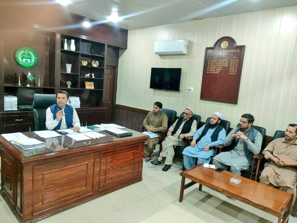 Islah Khan tweet media