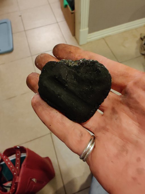 I found my heart 🤣 set it on fire 🔥 https://t.co/iZguHQPhak<a href="/tag/onlyfans"class="tags"><span>#onlyfans</span></a><a href="/tag/tazertime"class="tags"><span>#tazertime</span></a>