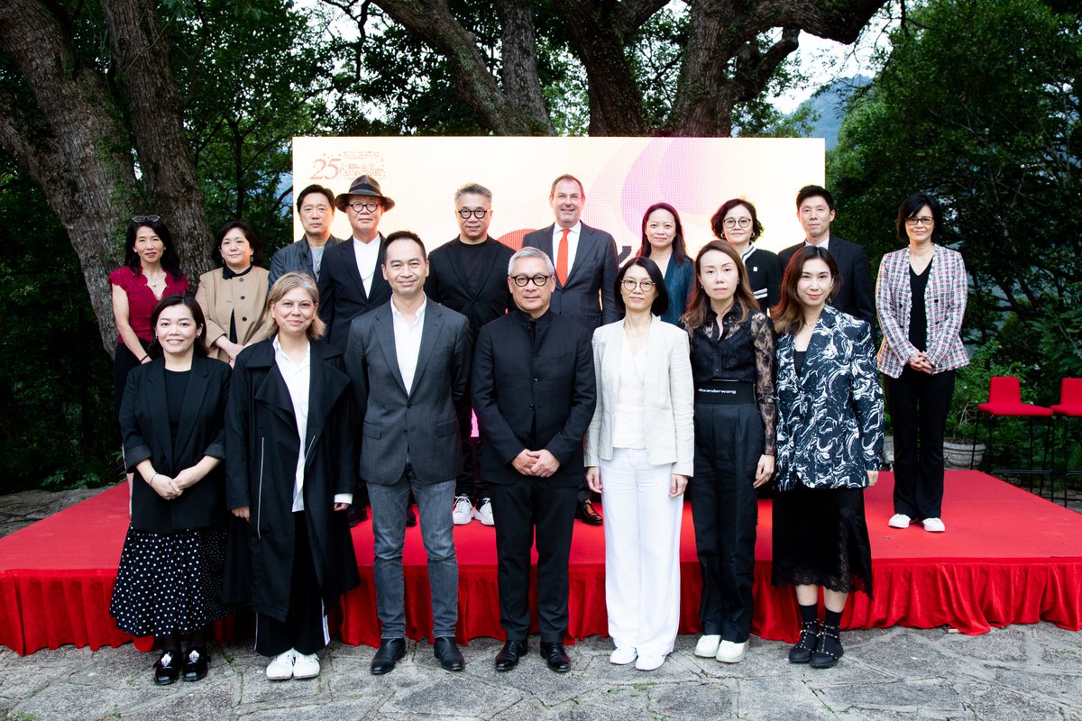 bodwplus's tweet photo. #BODW2022 officially kicked off at Residence of the Consul General of the Netherlands! Themed #DesignForChange, #BODW Summit will take place at M+ Museum from 30 November to 3 December. Get tickets for the event now*. Stay tuned! https://t.co/zRAIRB9Nrz

*For Members Only https://t.co/szhxOdsjb5