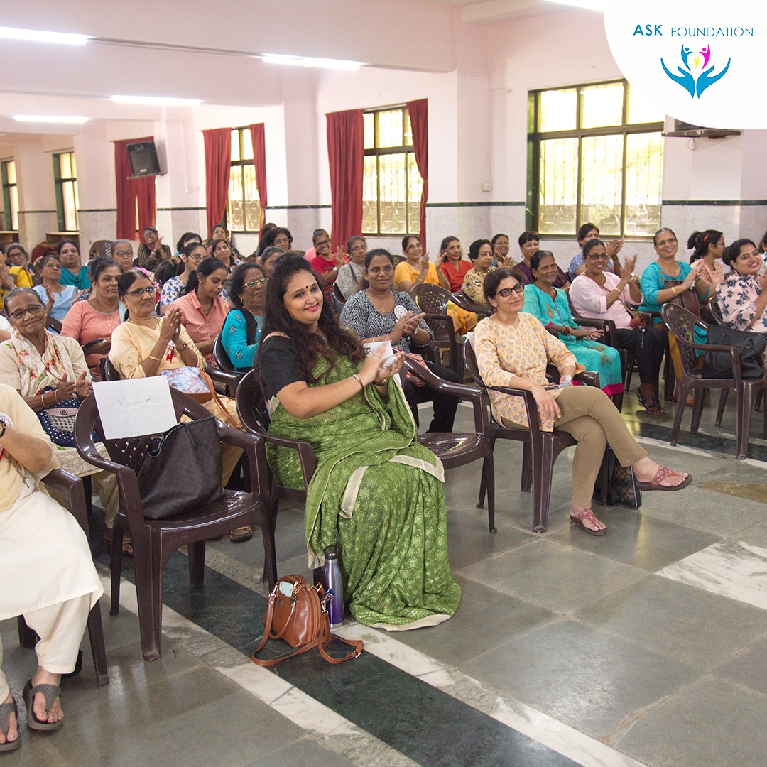 askfoundation24's tweet photo. A view of all our ladies at St. Evangelist gathered together for the menstrual hygiene awareness program by ASK Foundation!
#menstruation #periods #period #menstruationmatters #menstrualcycle #periodproblems #periodpositive #hygiene # #periodmovement #askfoundation #AskUsForHel https://t.co/YTMeZaDCeB