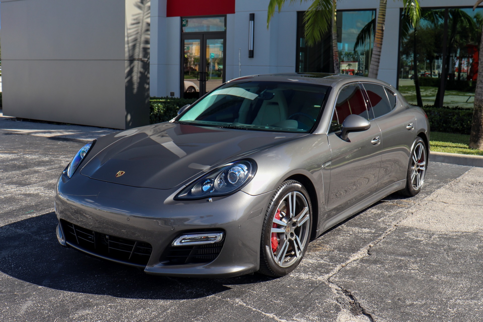 ポルシェ Panamera パナメーラ スノードーム karatebih.ba