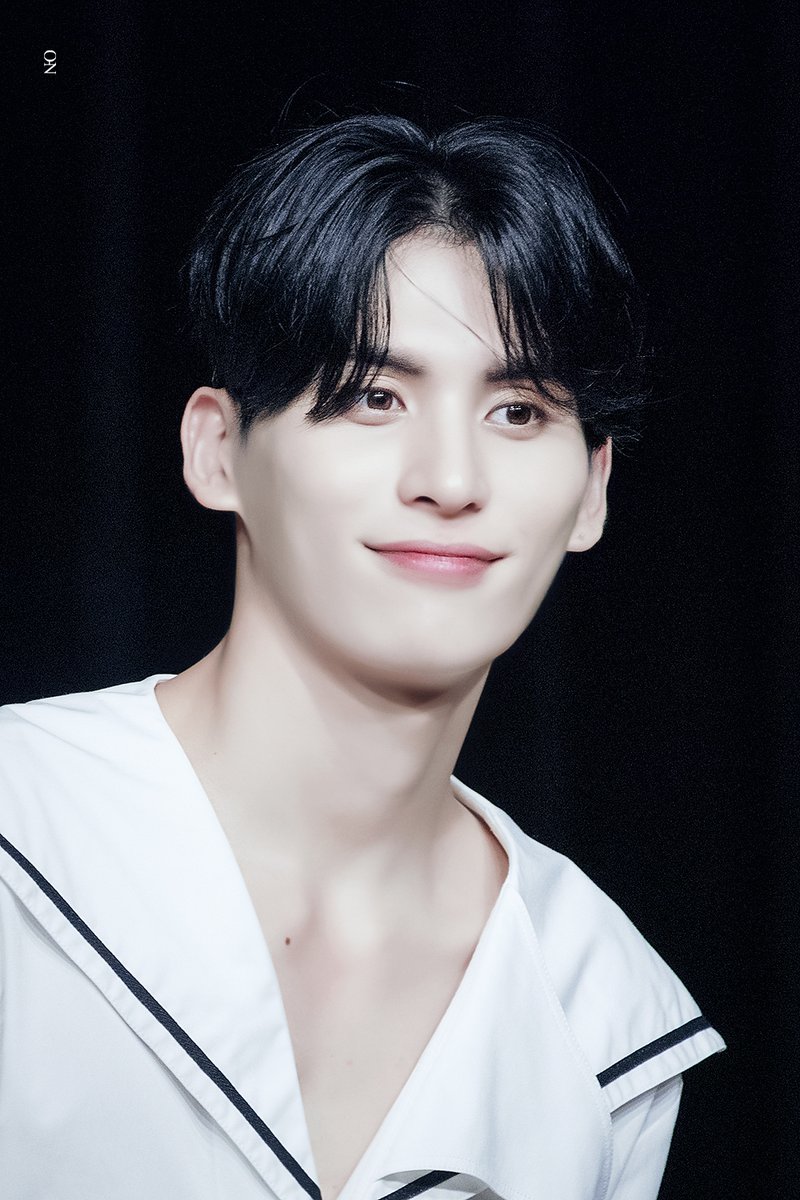 dhs0228's tweet photo. HQ 220809 팬싸

언제쯤이면 당신을 찾지 않게 될까

#sf9 #에스에프나인 #유태양 #YOOTAEYANG https://t.co/19a96kn9dc