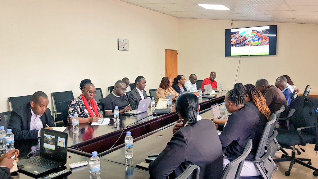 SagweOnX's tweet image. Meeting with the National Agricultural Export Development Board #NAEB, Rwanda. Understanding their role in facilitating exports, and simplification of export trade procedures @RwandAgriExport @KenTrade_G2B @giz_gmbh #SimplificationWorks #TradeFacilitation
