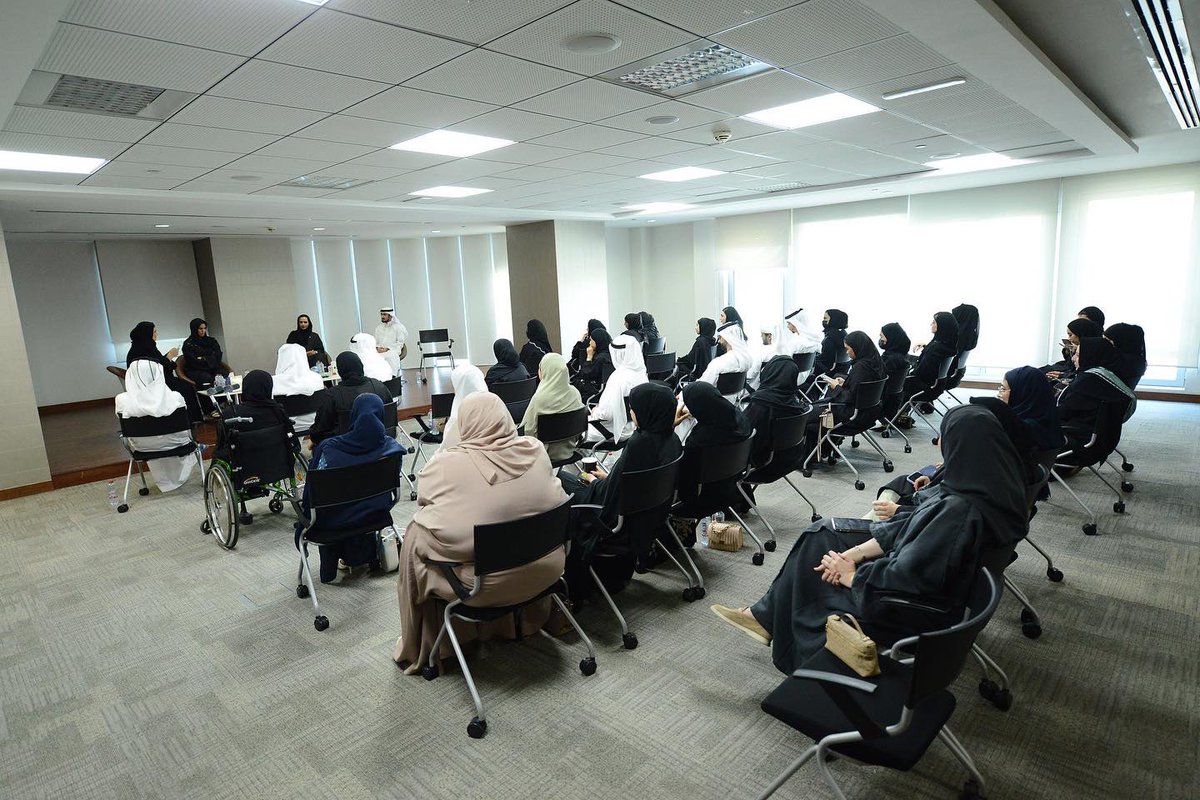 DIBtoday's tweet photo. DIB recently hosted the 2nd career panel forum for #Emiratis. Aimed to inspire our UAE nationals by real-life examples and words of wisdom shared by senior Emiratis and thought leaders within DIB. #Emiratization #IAMDIB https://t.co/j4HliMwm2W