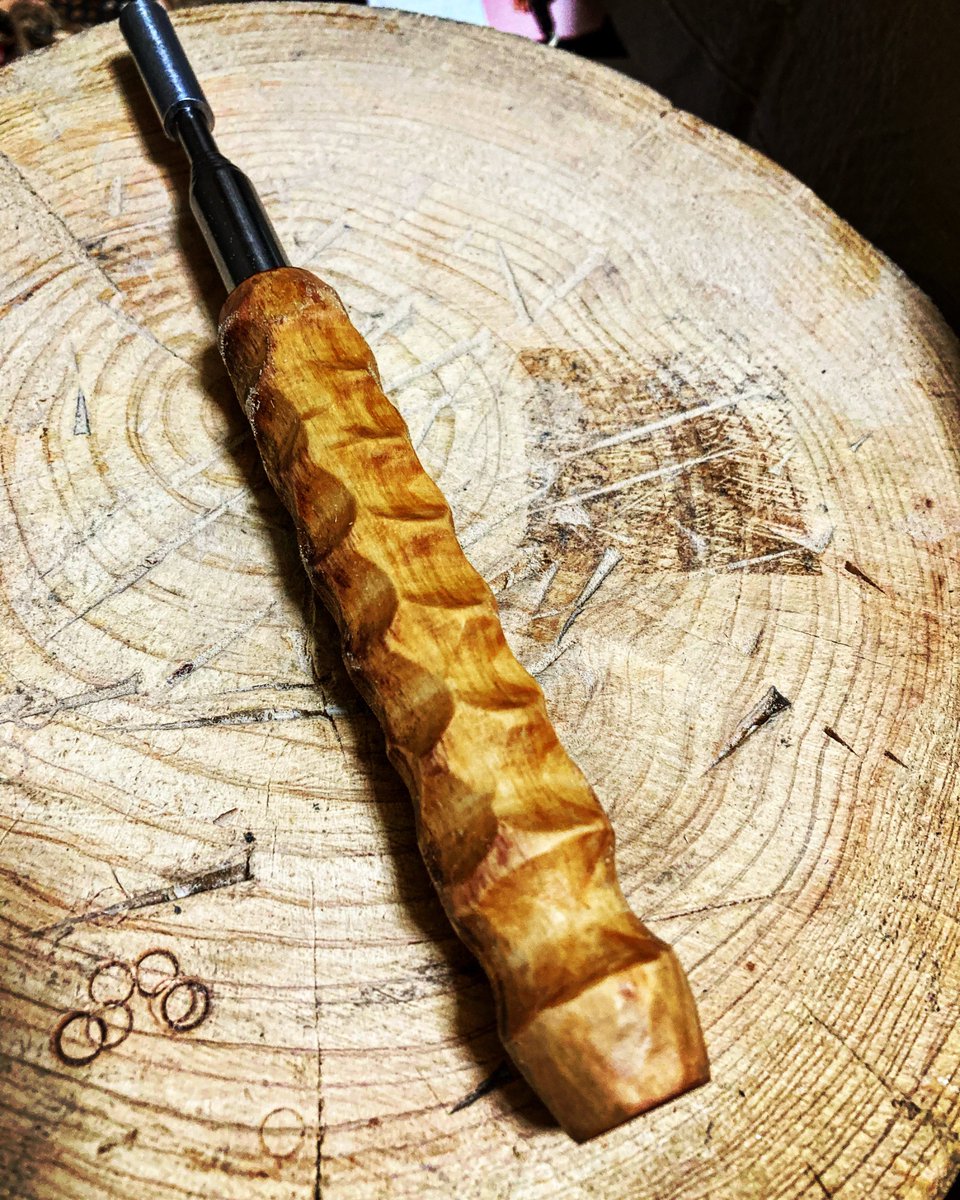 あー疲れた、この一枚目やつがこうなりました、二代目です 