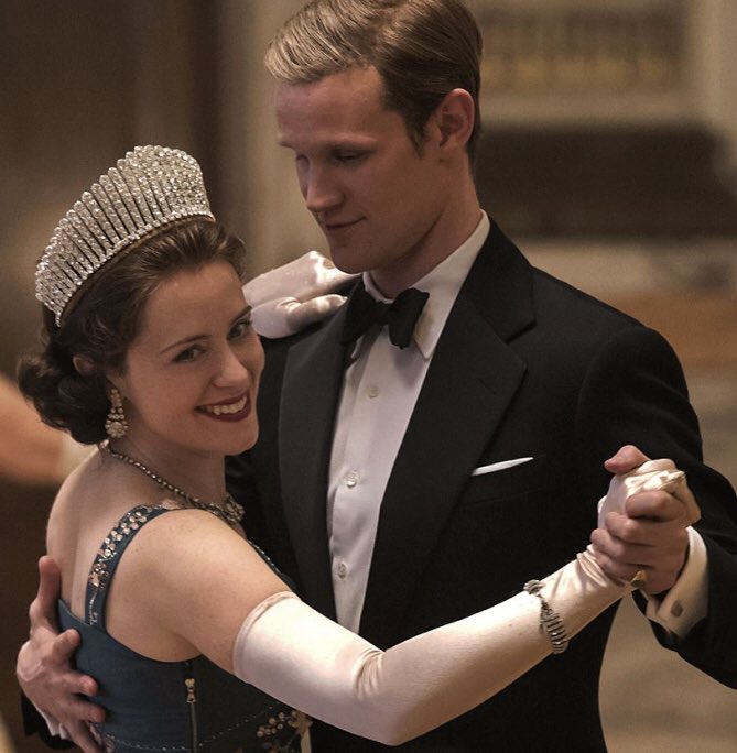 pauulamms's tweet photo. unpopular opinión: las temporadas 1 y 2 son superiores que las demás. #TheCrown  #Netflix https://t.co/dfTjJrhlgz