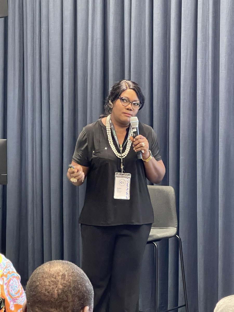 Breakout session with Olabisi Aso ongoing conversations about communication as a soft skill for techies. 

#techsummitnigeria #techsummitng  #microsoft #communication <a href="/soluwawumiju/">Seyi Oluwawumiju (O)</a> <a href="/Deji_Folarin/">Deji Folarin 🇳🇬🌏 | MVP | MCT | #PowerAddict</a> <a href="/AsoOlabisi/">Olabisi Aso</a>