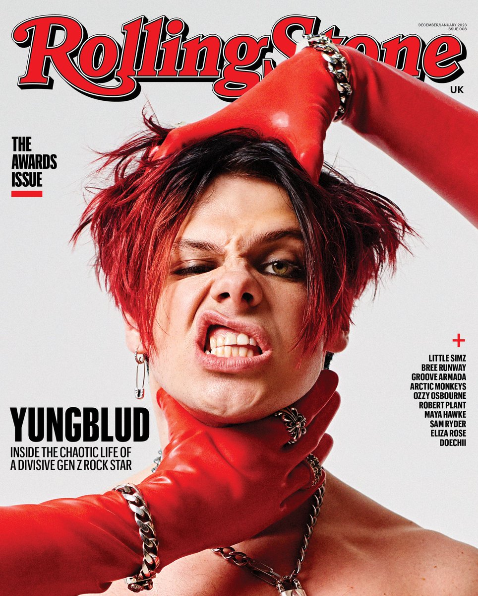 yungblud's tweet photo. ON THE COVER OF ROLLING STONE! 🖤 a dream come true! they came on tour for a couple days n i told em all my secrets. you can get it in shops starting tomorrow or online today! READ! 🖤☠️🖤@rollingstoneuk 

https://t.co/LszFPOny5c https://t.co/ij568dkSRf
