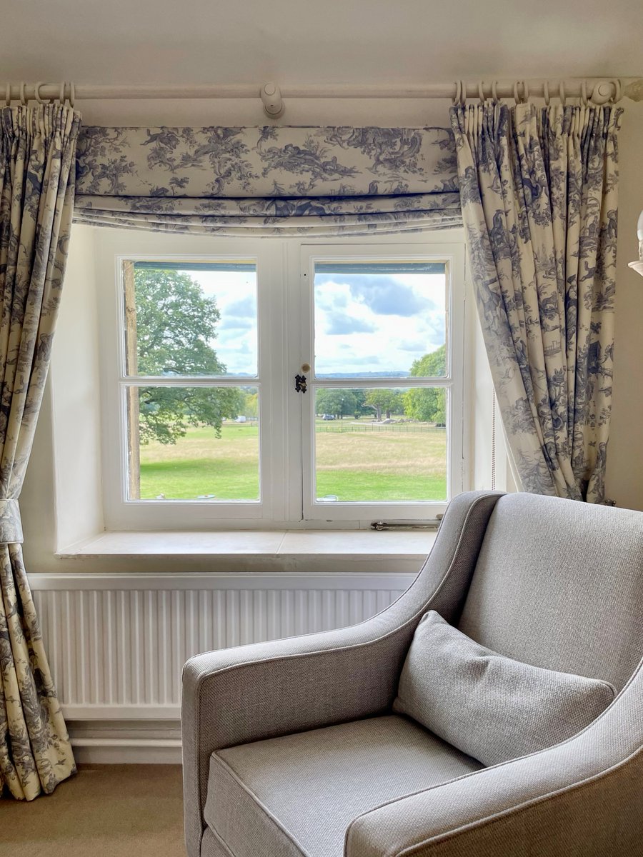 Our newest Heathy Lea cottage is currently being renovated and here's one of the elegant bedrooms. We'll be taking bookings in 2023, but in the meantime, we have some availability in November for our other beautiful boltholes. loom.ly/ZhujMQ4 #ExpectExtraordinary