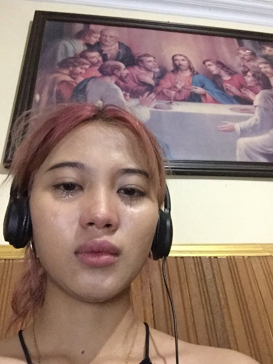 aldapstsr's tweet photo. Gengsss watashi abis mengikuti cerita ini di GoodDreamer sedih bgt,,,😢😢😢 btw banyak banget cerita seruu di GoodDreamer nih. Kalian tinggal download aplikasinya di Play Store dan soon ada di App Store kalo kalian mau baca xixixixi. #MembacaMerasa https://t.co/uBoUwfXncn