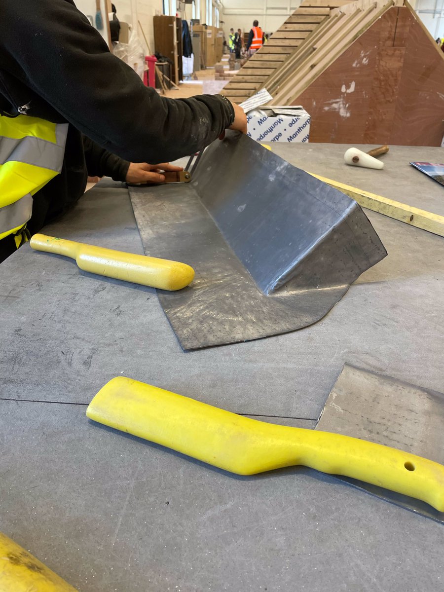 Roofing Department tweet media