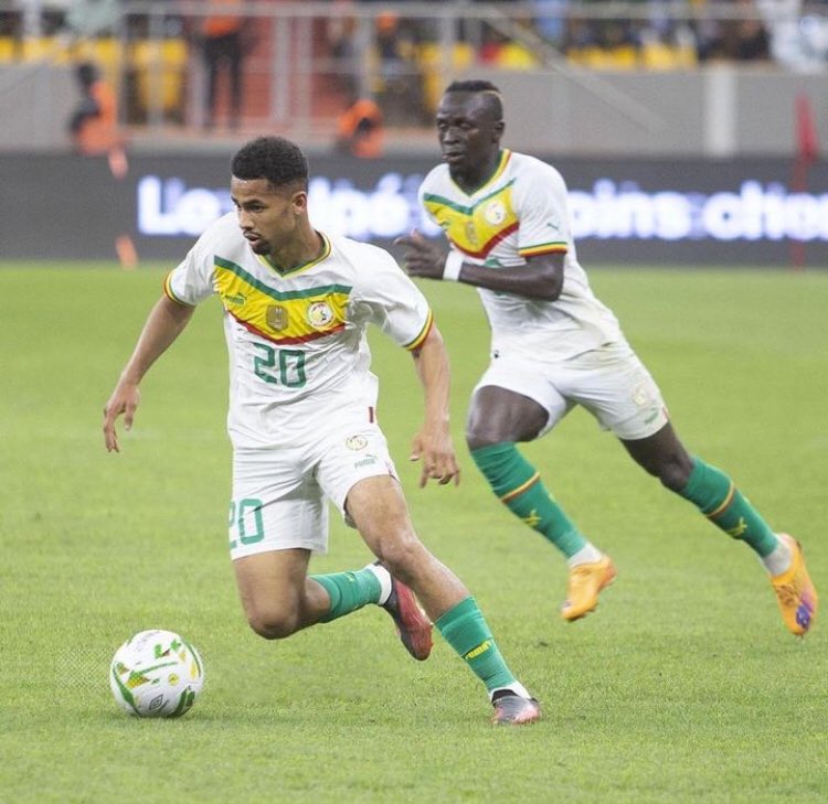 Djeul Len 10 bi jokh ko <a href="/iliman_ndiaye/">iliman Ndiaye</a> defal ko dégradé match bi Tass 
#sadiomane prompt rétablissement 🙏