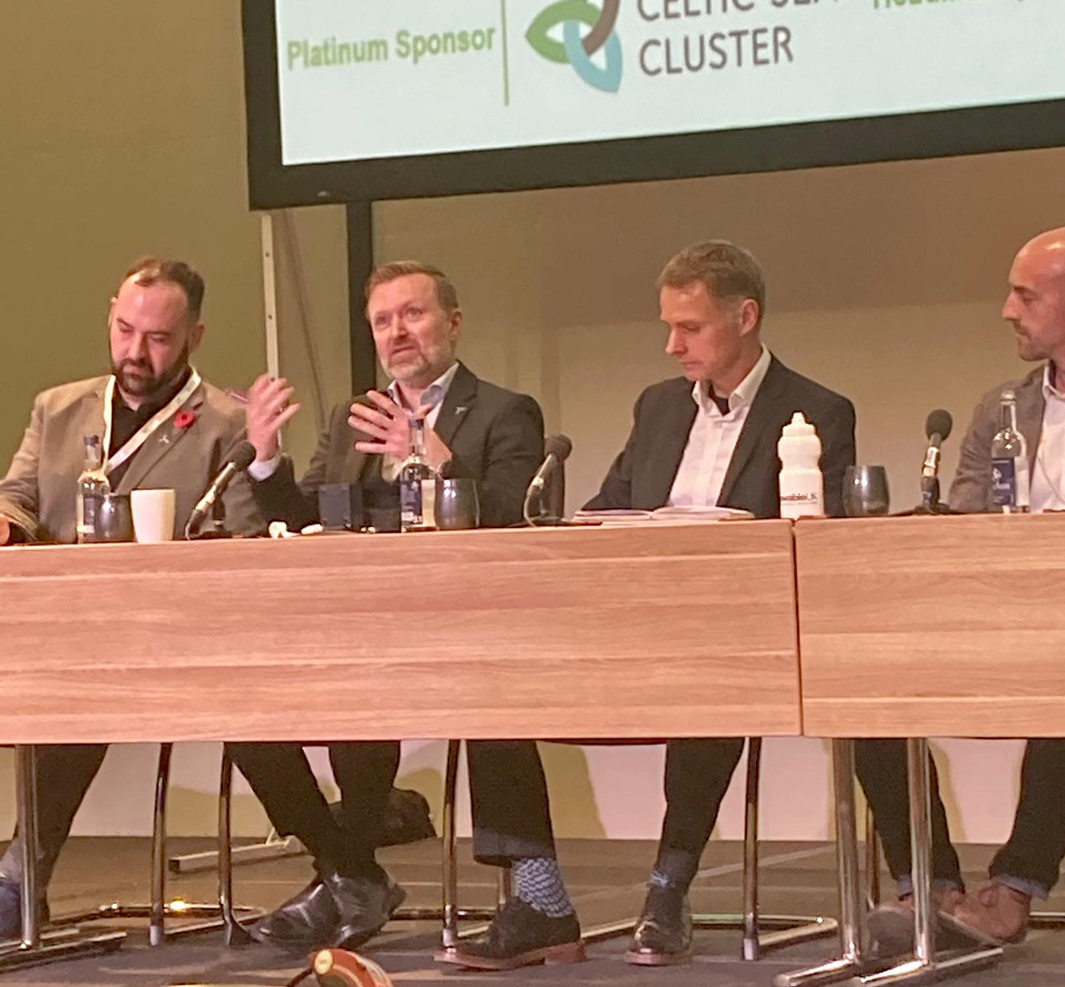 Andy Reay, ABP's Head of Commercial Development for offshore wind speaking on the 'Getting the technology right' panel at the #FutureEnergyWales conference in Newport today.
#NetZeroWales
1/2