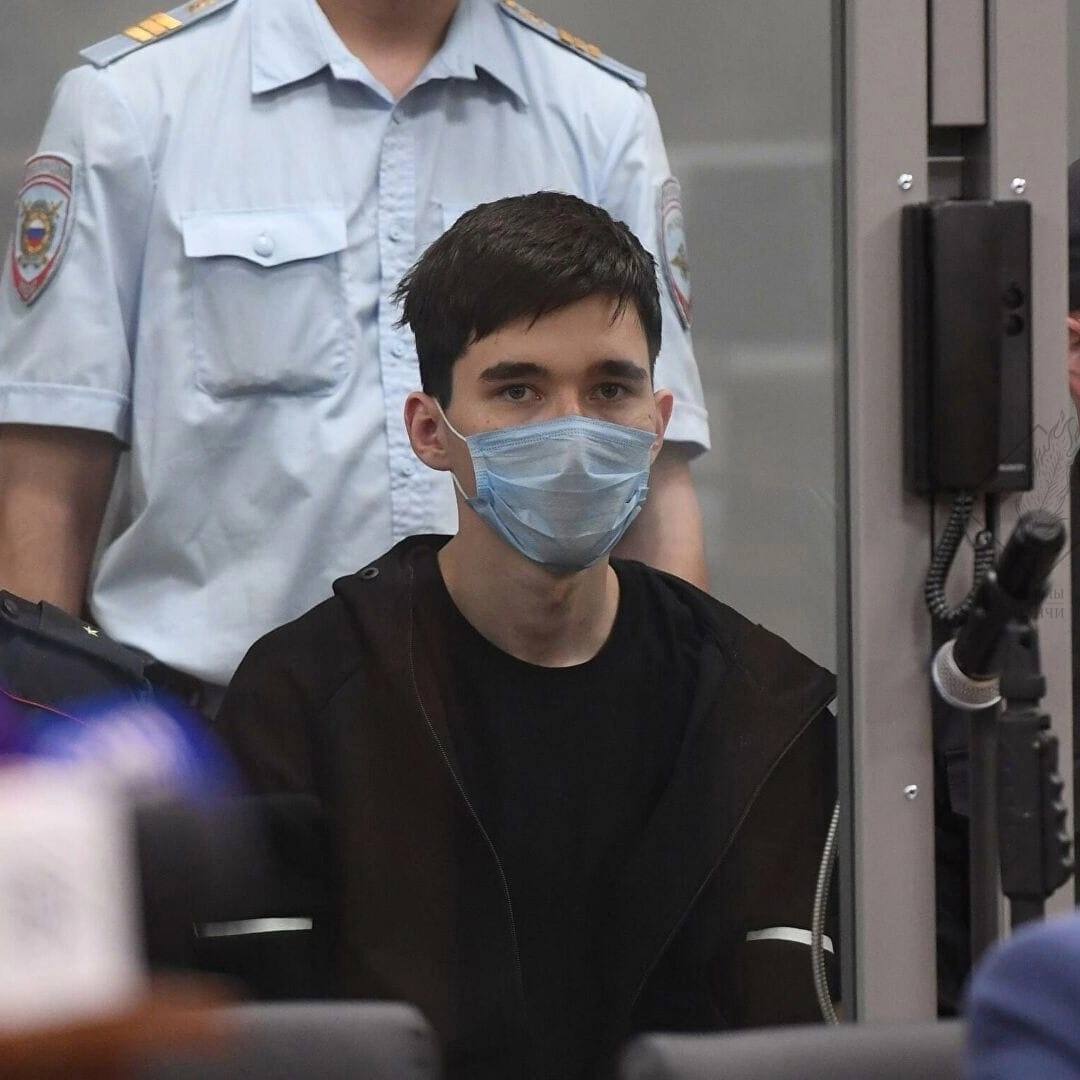 Ильназ Галявиев стрелок в школе в Казани