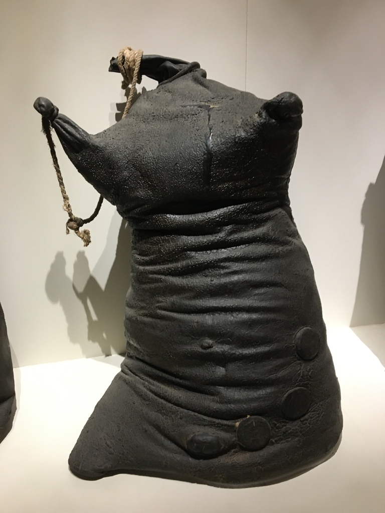 How can you get hold of our wines?

Thank goodness NOT in a wineskin, on a packhorse, like this example in the #vinseum 😱

Catch us at a local market:

@eastoxfordmarket 12th and 26th November
@wolvercotemarket 27th November

#Laltrevi #catalanwine #wildwine  #veganwine