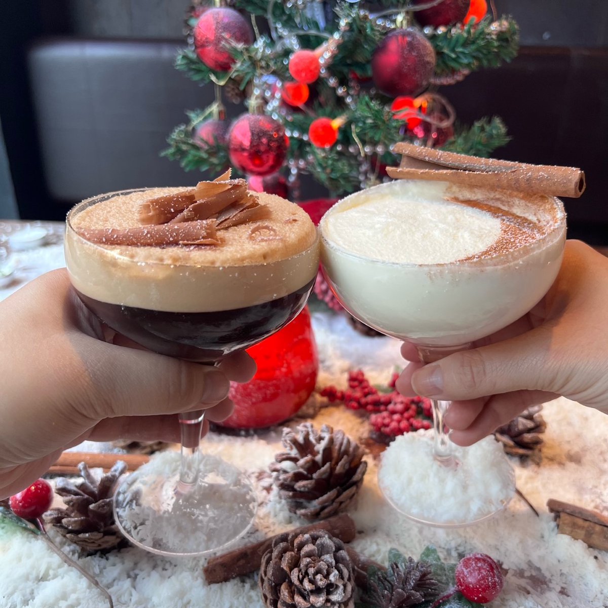 MOJOMANCHESTER's tweet photo. ❄️IT'S THE MOST WONDERFUL TIME...for our cosy treats! ❄️

Treat yourself with our decadent Black Forest Espresso Martini or our indulgent Gooseberry Fool🎄

Fancy something different? Try our Irish coffee to warm you up!

Book your table or drop by! https://t.co/UlmXhd8UL6 https://t.co/AX6WlBt5eh
