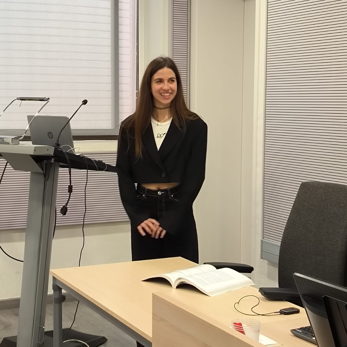 Avui <a href="/ElenaFC13/">Elena</a> ha defensat la seva tesi doctoral, realizada l'<a href="/idibaps/">IDIBAPS</a>/@CIBERehd (amb estada inclosa a @GEBC_IPOPorto) i dirigida per #MeritxellGironella. L'enhorabona doctora! Un plaer haver-te tingut a l'equip!❤️