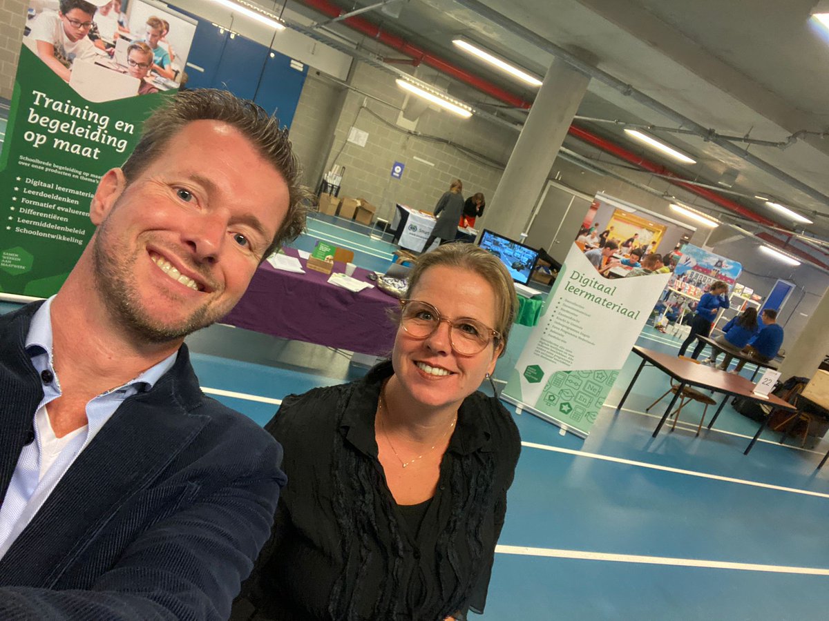 LEERMIDDELENMARKT CARMELCOLLEGE | Wat een nuttige en fijne leermiddelenmarkt van de Carmelscholen was er gisteren! Dank aan Stichting Carmelcollege voor de organisatie en de uitnodiging!
Mail ons op info@vo-content.nl als u ons op úw leermiddelenmarkt wilt hebben staan!