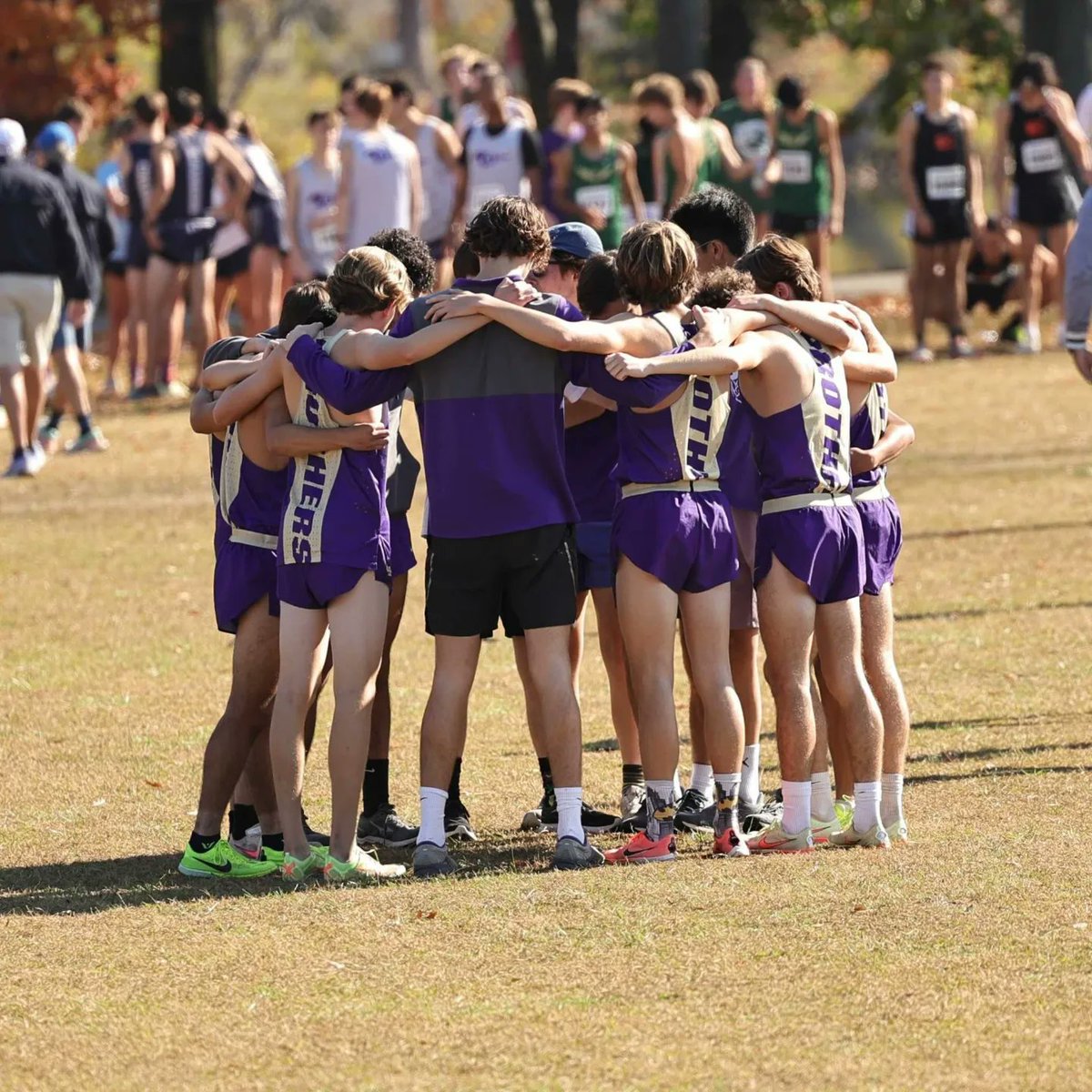 IamDylanHunter's tweet image. WE ARE BROTHERS!!! @CBHSXC_TF @CBHSMemphis