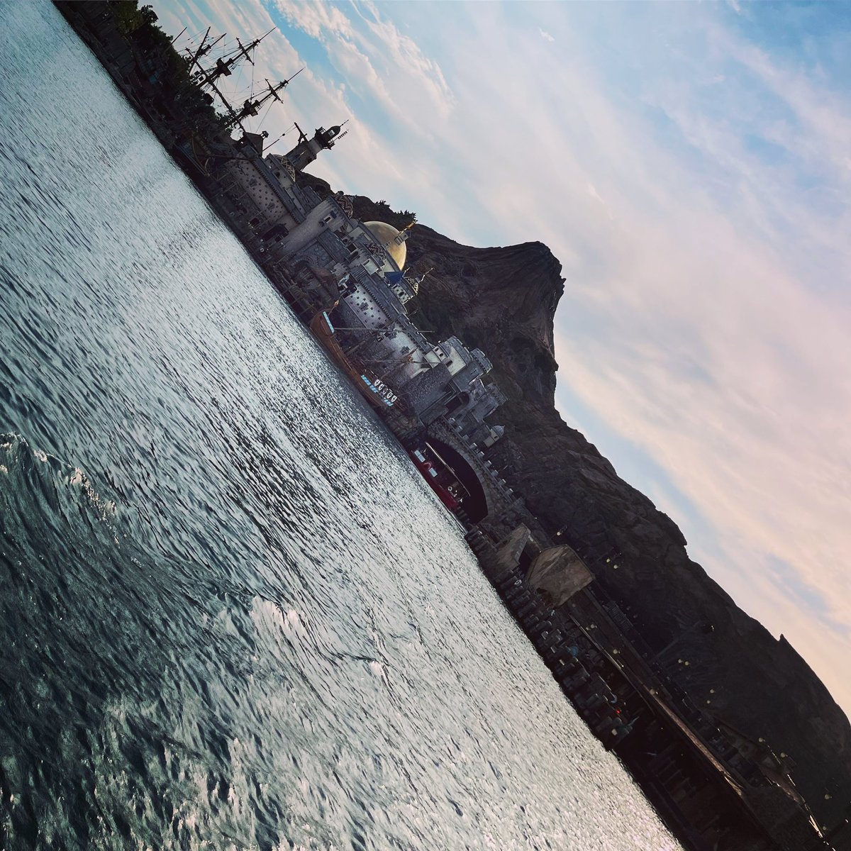 DisneyPhoto00's tweet image. #Disney#TokyoDisneyResort#TokyoDisneyLand#TokyoDisneySea#TDL#TDS#TDR#tokyodisneyresort#tokyodisneyland#tokyodisneysea#Photo#ディズニー#ディズニーリゾート#ディズニーランド#ディズニーシー#写真#綺麗#グルメ#写真#夢の国#ディズニー夜景#ディズニー好きな人と繋がりたい#ディズニー写真