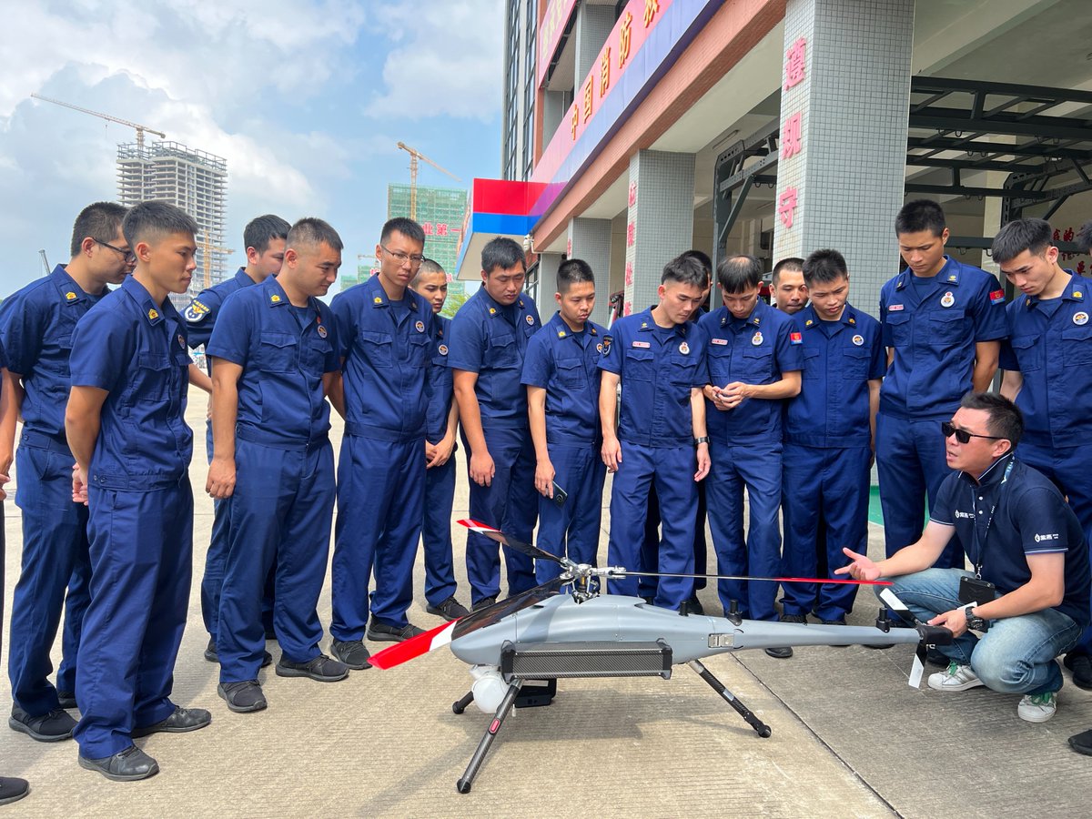 ZIYAN_UAS's tweet photo. Saving lives with FALCON 10 by ZIYAN UAS!
By saving time we can save someone’s life before it’s too late. It is undeniable that drones are fast and efficient to increase situational awareness.
#ziyan #uas #uav #drone #unmannedsystem #surveillance #delivery #security #dronepilot https://t.co/N0EyXcgyQ0