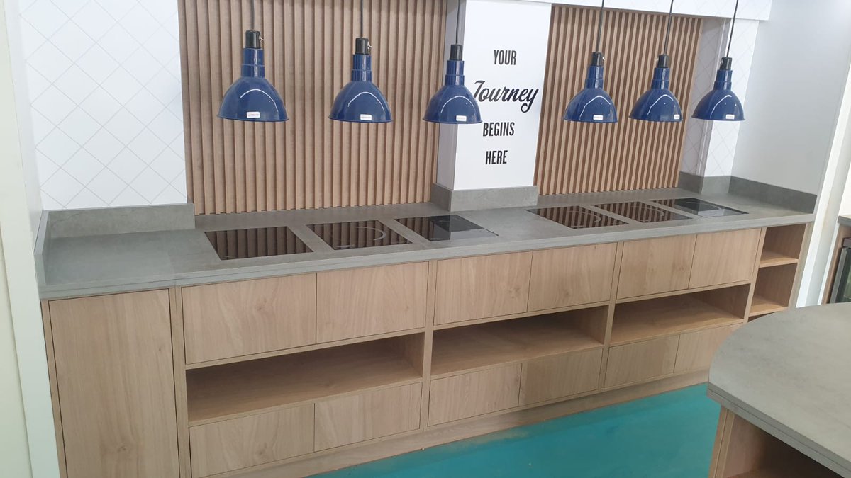 MKWSurfaces's tweet photo. Check out this stunning job we did for Hampton By Hilton Hotel, in Waterloo @HamptonByHilton #countertop #hamptonbyhilton https://t.co/qRYXT48cq0