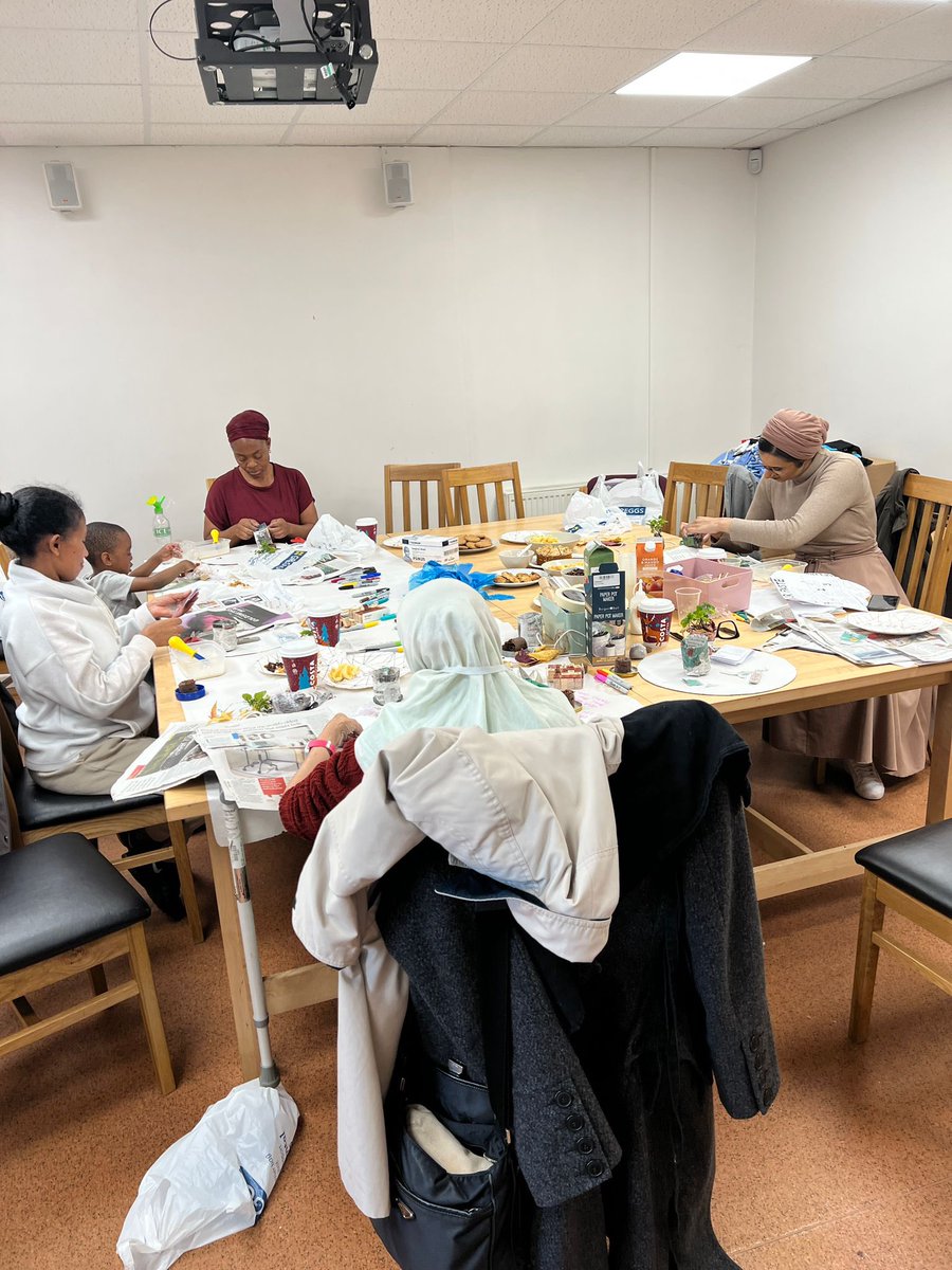CovMuseumsLearn's tweet photo. Thank you for having us yesterday @IntegrateCov! We had a wonderful time exploring what nature means to individuals, discovering the properties of mint and making recycled plant pots as part of the #TeamWilder community garden project at @The_Herbert 🌱 https://t.co/C6UFKYOZij