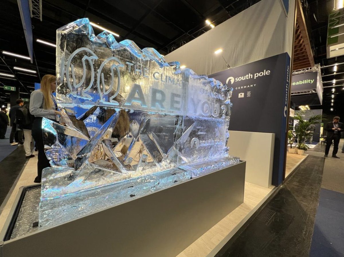 A buzzing morning at Koelnmesse Cologne! Who's at Plastic Waste Free World Europe co-located with The Greener Manufacturing Show? Have you passed by South Pole's stand yet? There's an impressive ice sculpture!