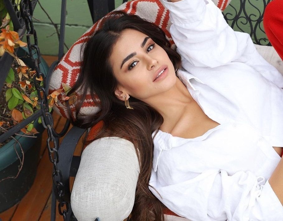 Hazalım benim doğum günün kutlu olsun iyi ki sen o güzel sesin ile yeteneğin ile güzelliğin..sonsuz sana olan sevgim bebeğim benim çok kalp iyi ki Asumanımız oldunn daha nice mutlu senelere 🎉♥️🥹🌸 #HazalCağlar #Asuman <a href="/hazalcaaaa/">Hazal Çağlar</a>