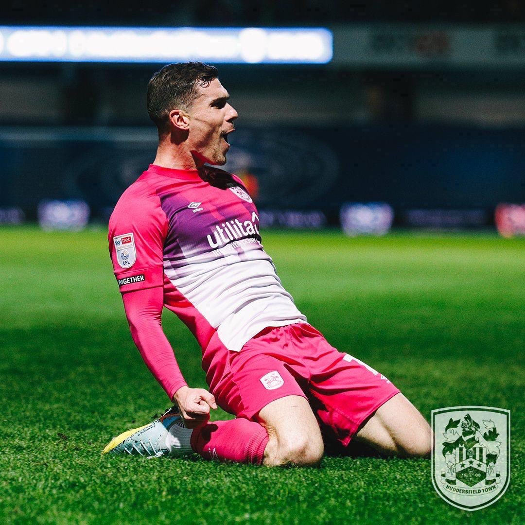 Josh Ruffels tweet media