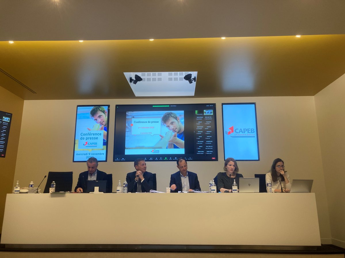 "Les grands absents de la #transitionénergétique ce sont les banques. C’est pourquoi nous appelons le <a href="/gouvernementFR/">Gouvernement</a> à créer un prêt garanti "vert" seul à même de financer l'investissement colossal que demande la rénovation énergétique sans creuser la dette publique".<a href="/reponcapeb/">Jean-Christophe Repon</a>