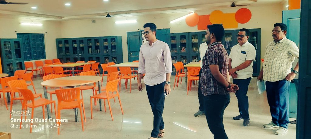 Culturedeptt's tweet image. ବଲାଙ୍ଗୀର ଜିଲ୍ଲା ସ୍ଥିତ ଗ୍ରନ୍ଥାଗାରର ନବୀକରଣ କାର୍ଯ୍ୟ ସମ୍ପାଦନ ହୋଇଯାଇଅଛି I ମାନନୀୟ ଜିଲ୍ଲାପାଳଙ୍କର ଏହି ନବୀକୃତ ଗ୍ରନ୍ଥାଳୟ ପରିଦର୍ଶନର କିଛି ଦୃଶ୍ୟ I
👉 ଆମକୁ ପରିଦର୍ଶନ କରନ୍ତୁ:
odishaculture.gov.in
#Balangir #Statelibrary #govenmentofodisha