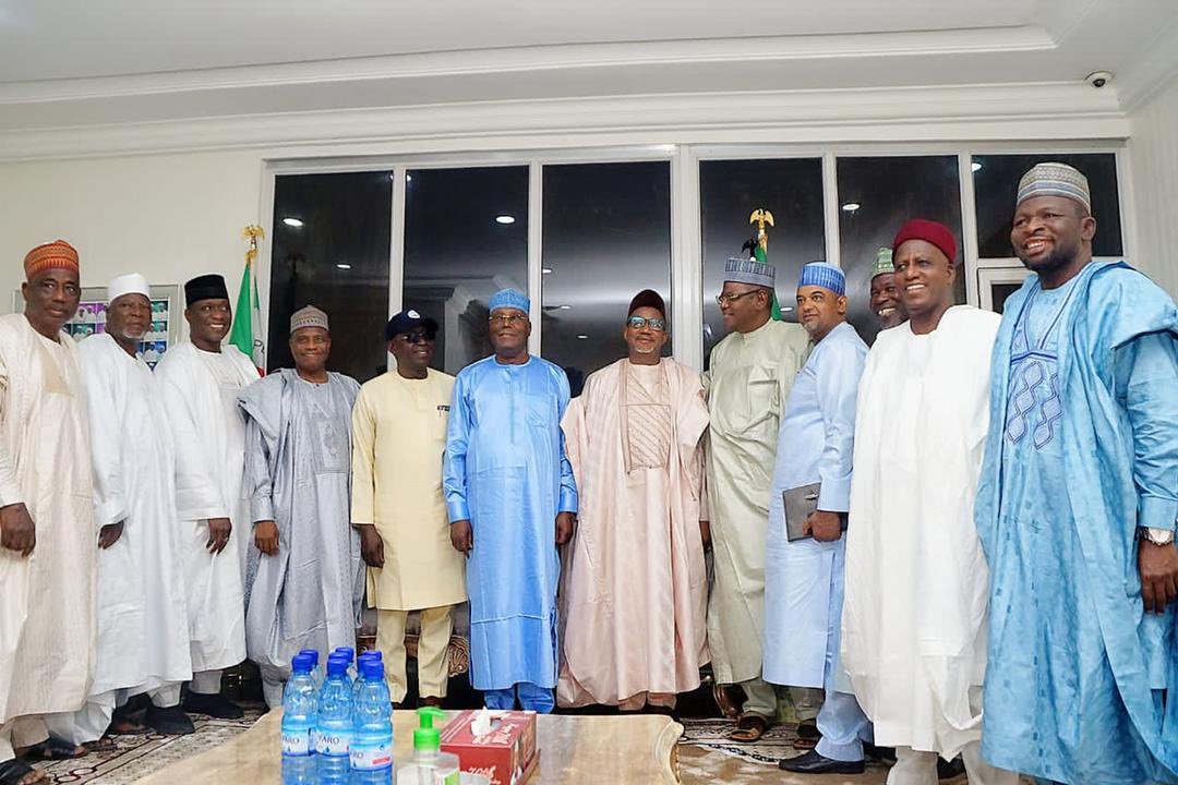 atiku's tweet photo. Last night I hosted some of the leaders of our great party, @OfficialPDPNig, in Abuja. We discussed the state of our party and nation and recommitted ourselves to the patriotic task to recover and restore Nigeria for the good of all. -AA https://t.co/RfoEdjSZw6