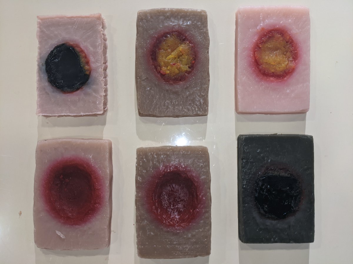 AccelerateCIC's tweet photo. Safe innovative debridement, @DrJessicaSenior is speaking @Wounds_UK today about the interactive training model in different skin tones she's created. This model is included in our sharp debridement course welcome box. Sign up below! https://t.co/sS381dSnpF #WUK22 #woundsuk22 https://t.co/Pix4SqnK9H