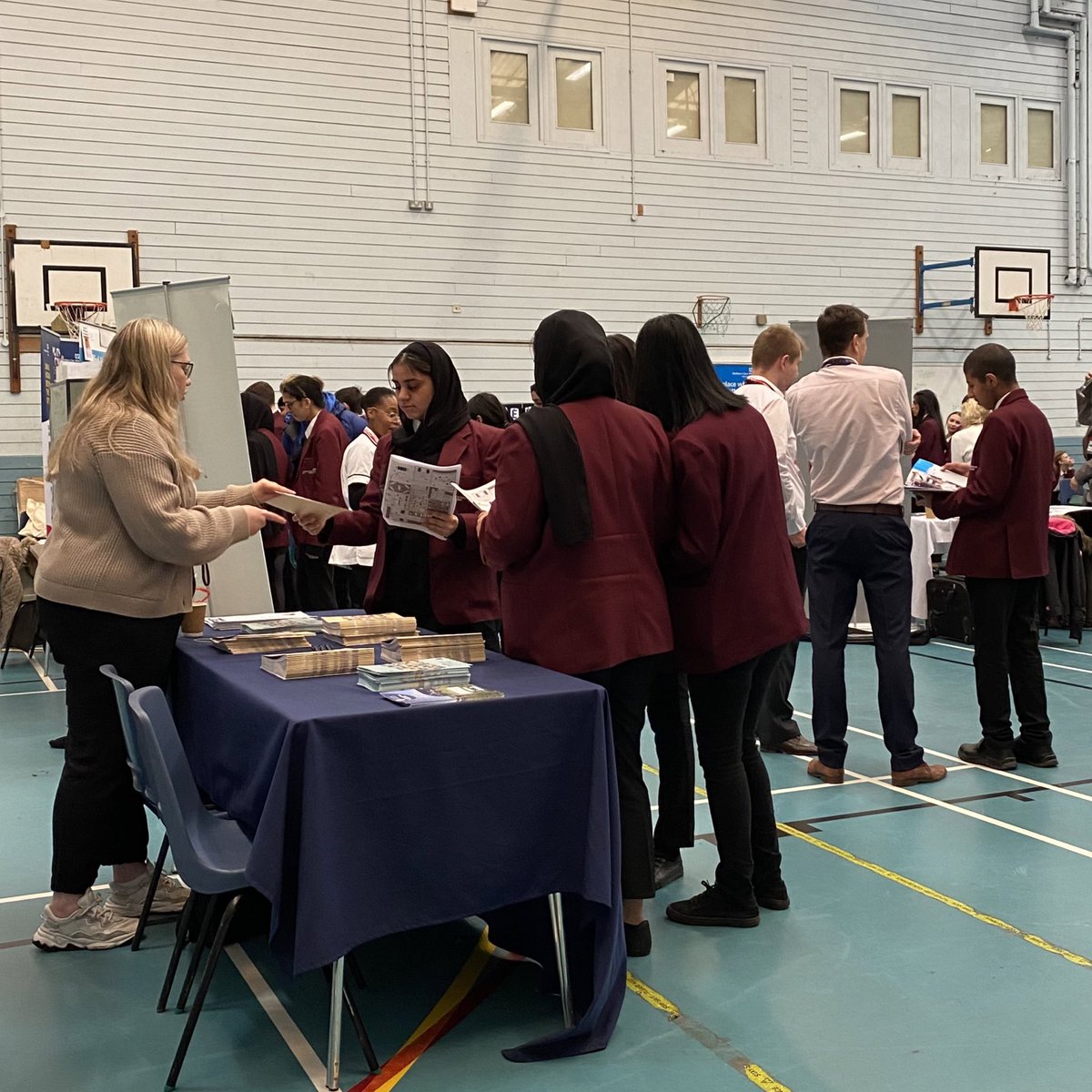 HathershawC's tweet photo. Busy in the Sports Hall today with the #careers fair! 
Students are making the most of the opportunity, discovering as much as they can about their future pathways! 
#TogetherWeSucceed https://t.co/DJC5QEuP30