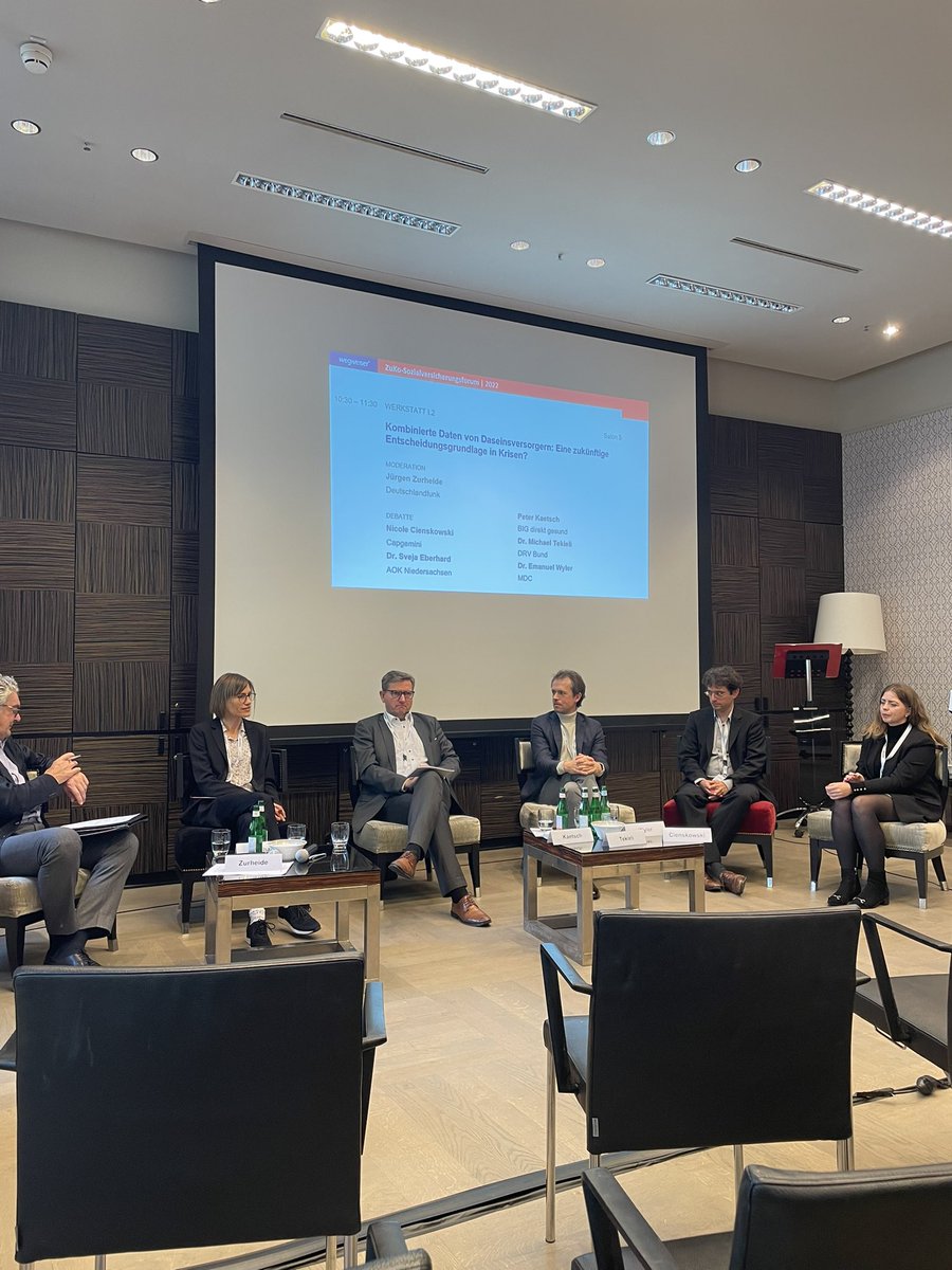 cfc0001's tweet photo. #ZuKo_SVF Kombinierte Daten von Daseinsversorgern: Eine zukünftige Entscheidungsgrundlage in Krisen? Mit @Nicola_Ciensk @CapgeminiDE https://t.co/E82Zm92zC4