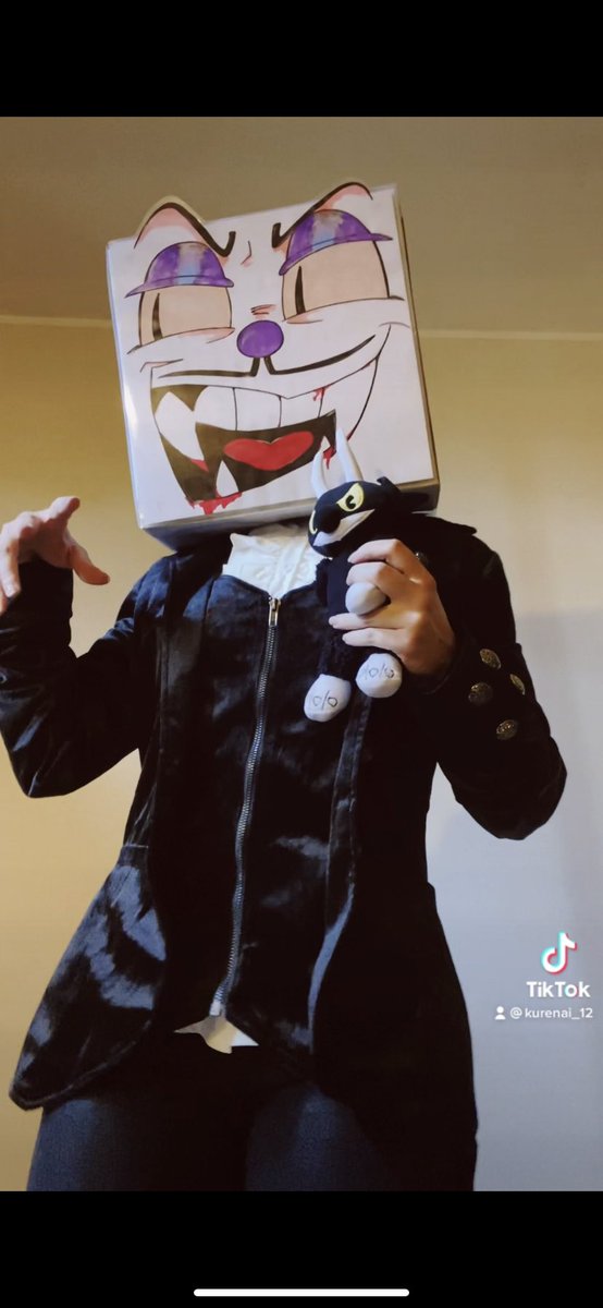 Henrick on X: THE KING DICE COSPLAY IS FINALLY DONE!! @CupheadShow #cosplay  #cupheadshow #cuphead #KingDice  / X