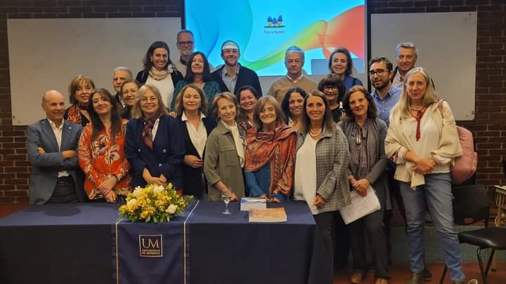 30 años del Instituto de Cultura Arquitectónica y Urbana de la U. de Mendoza, del que fui parte hasta 2002. Camino liderado por <a href="/EBORMIDA/">Eliana Bormida</a>, gestando equipos de trabajo en territorio, vinculados a la valoración del entorno contruido, el paisaje, sus comunidades y su identidad