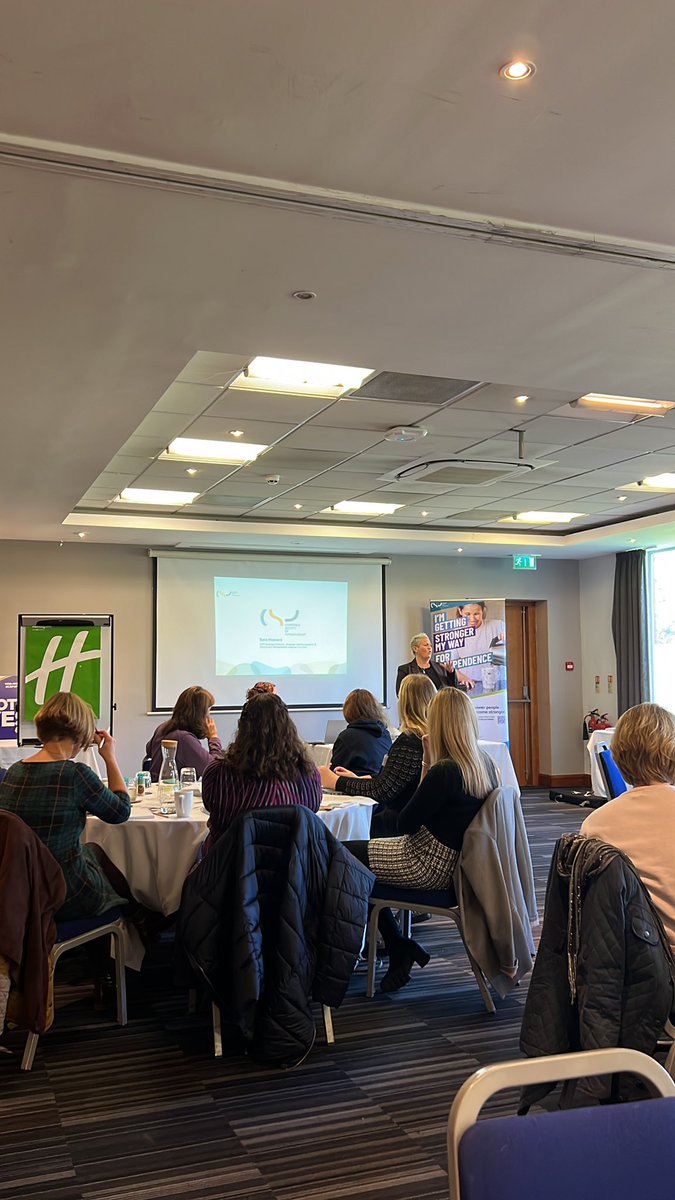 Great to be kicking off <a href="/CSPSouthEast/">South East Physio</a> event today with <a href="/SHazzard/">Sara Hazzard (She/Her)</a> from <a href="/thecsp/">Chartered Society of Physiotherapy (CSP)</a> focussing on all things rehab, PT self mgt and strength #rightorehab