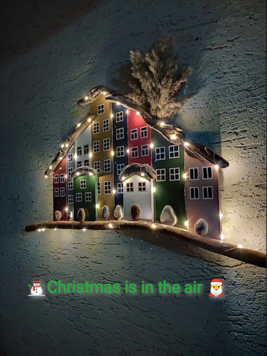 _vickymanalo's tweet photo. 💗
Photo by owner
Words by vicky
#christmas #isnear #coming #joy
https://t.co/Cnf7dTDqIU https://t.co/LLbLviX5AZ