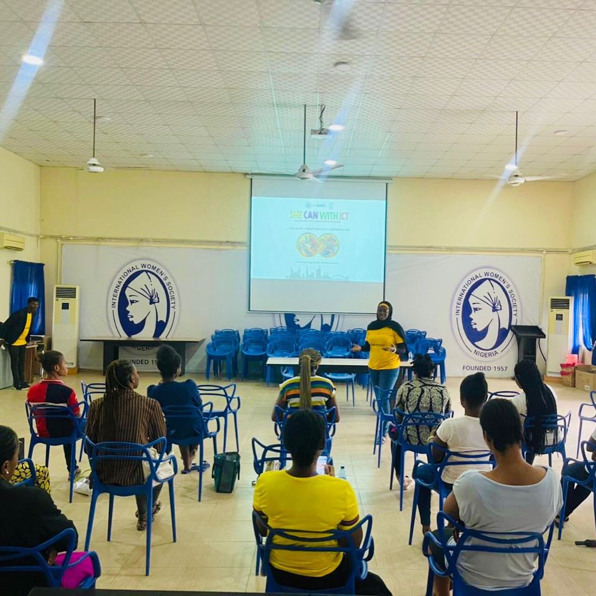 wteconline's tweet photo. We are on a mission to raise tech savvy females who would make use of tech tools to increase productivity in their businesses & careers.
With #SHECANWITHICT programme, we empower female entrepreneurs with tech tools, skills & knowledge to ensure entrepreneurial growth. https://t.co/0OmFBJXRO5