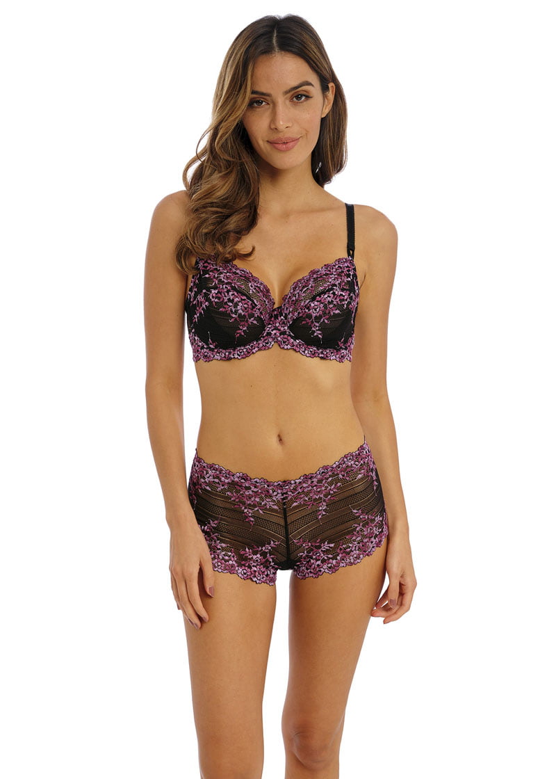 Embrace Lace Classic Underwire Bra - For Her from The Luxe Company UK