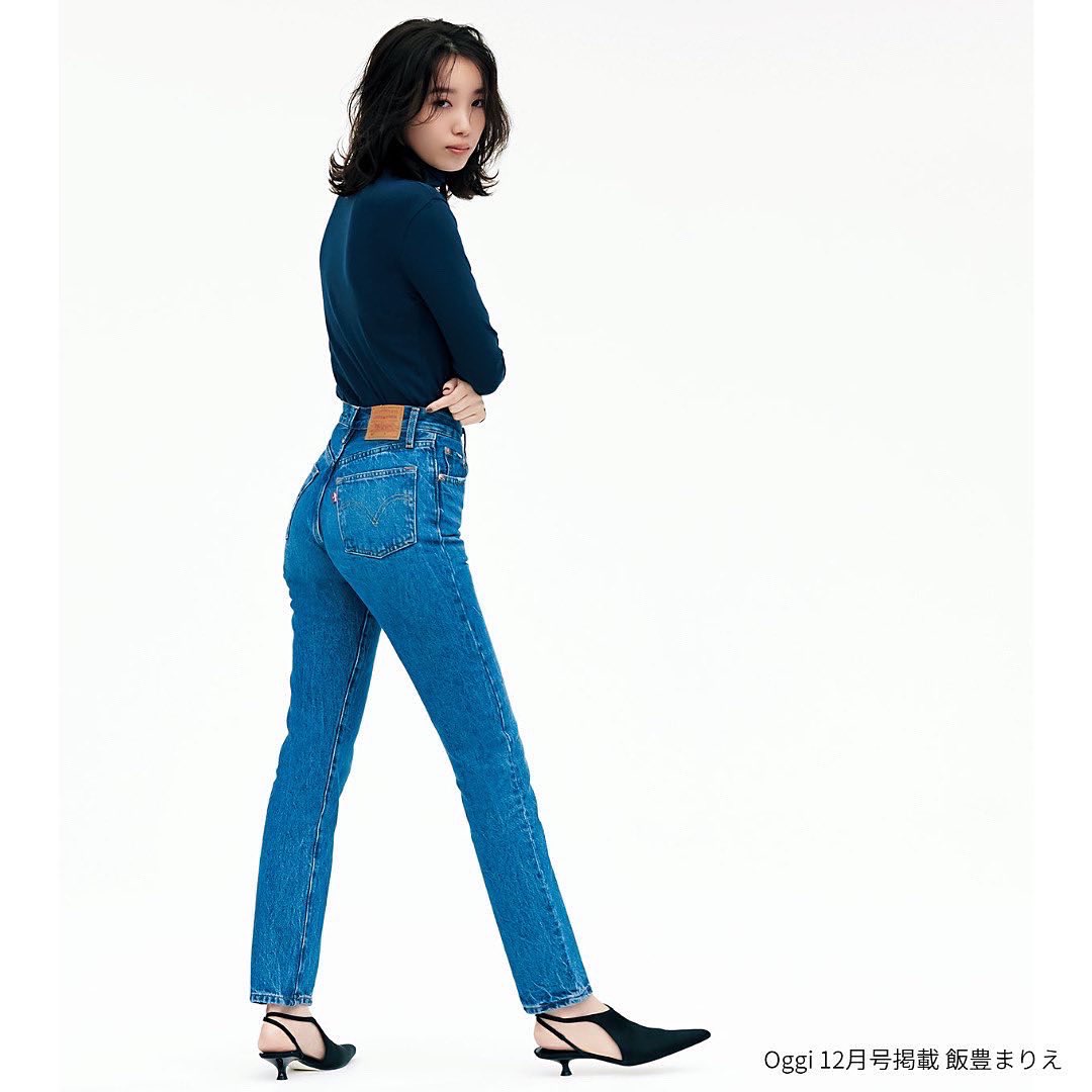 Levis_Japan's tweet photo. 501® ORIGINAL

 「女性らしいラインを引き立てるシルエットのこのデニム 、私の脚に シンデレラフィット！ポケットが高い位置にあるおかげで後ろ姿を決定づけるお尻周りの収まりも最高で … ひょっとして運命のデニムに出会っちゃた？（ 笑 ） 」

@marieiitoyo ＃飯豊まりえ https://t.co/JZlROmCxwj