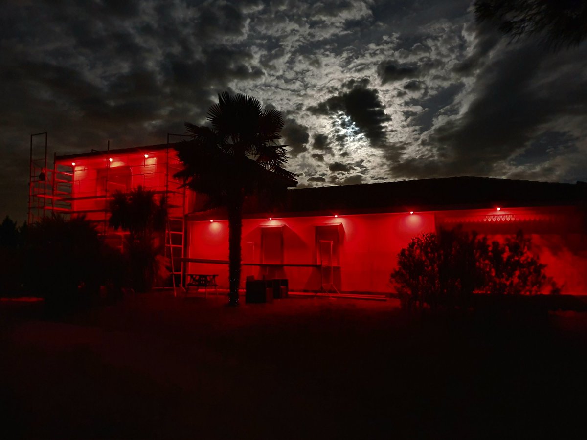 shark67240's tweet photo. @HelenKellerETH My mansion is ready to welcome all the vigilantes... https://t.co/3CSlWbGV7g
