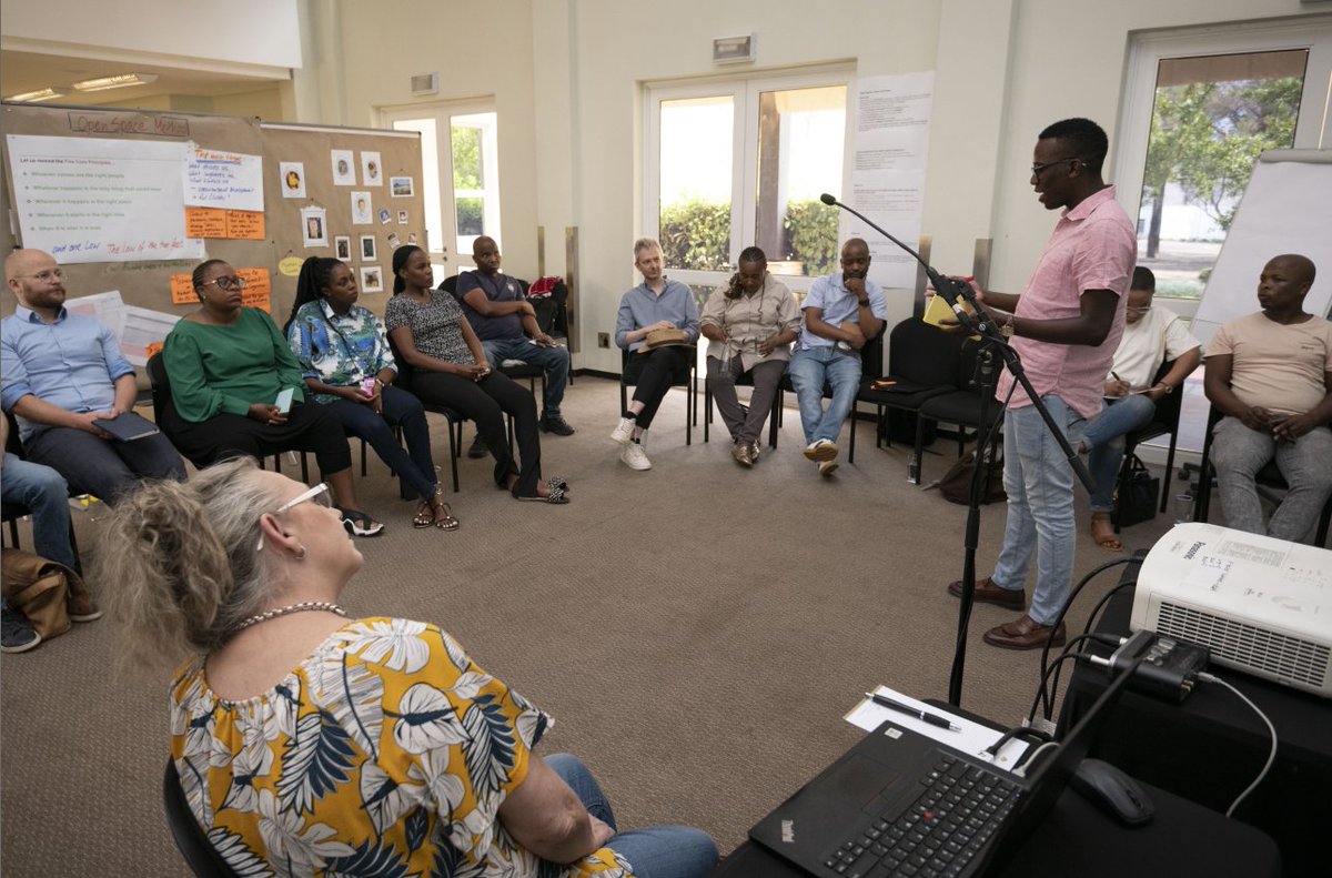 SAGEN_Programme's tweet photo. Our team is growing!!!
During our recent 2-days energy cluster retreat we focused on building a strong "GIZ Team Energy" through strategic exchange and various activities. From drumming & musical sessions to building bicycles, which we donated to @SACares4Life.
#EnergyTeam https://t.co/VrrSAg3b5B